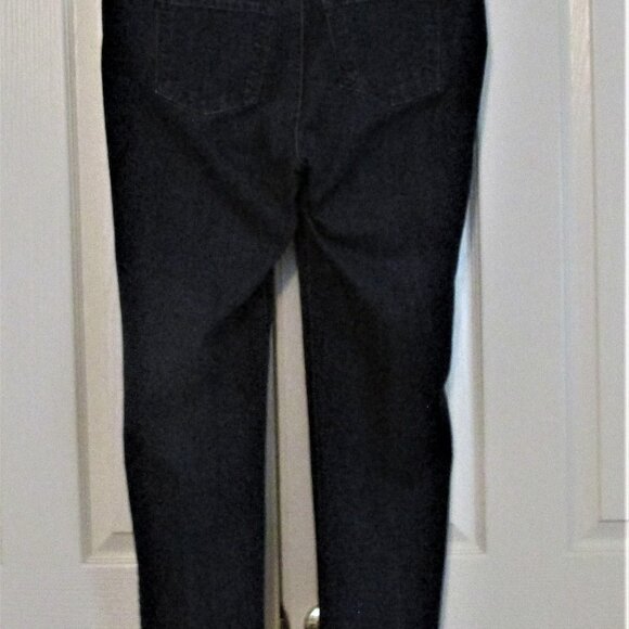 Terra & Sky Jeans - Picture 2 of 5